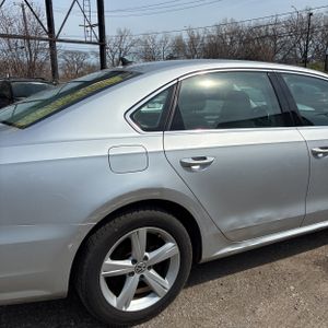 VOLKSWAGEN PASSAT 1.8T WOLFSBURG EDITION - 9