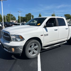 2015 RAM 1500 BIG HORN — фото 2