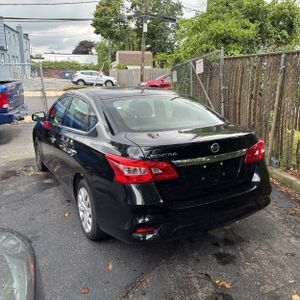 2019 Nissan SENTRA S 照片 5