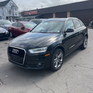 AUDI Q3 2.0T PREMIUM PLUS - 1