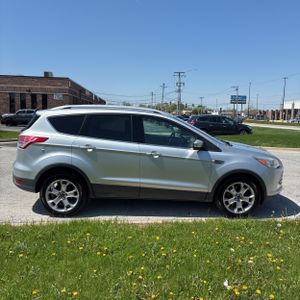 FORD ESCAPE TITANIUM - 10