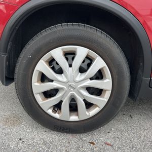 2016 Nissan ROGUE S — миниатюра 19