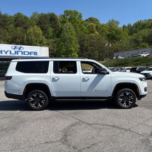 JEEP WAGONEER L SERIES III - 10
