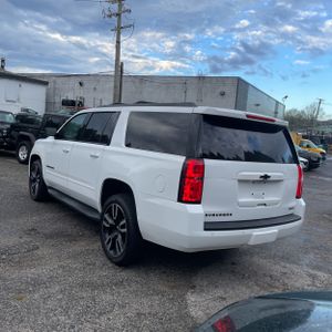 CHEVROLET SUBURBAN PREMIER - 5