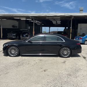 2021 Mercedes-BENZ S-CLASS 照片 3