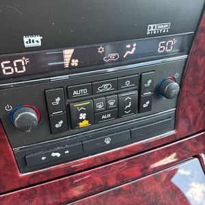 2008 Cadillac ESCALADE BASE — фото 63
