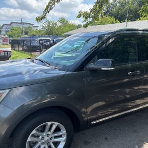 2016 FORD EXPLORER XLT 照片 2