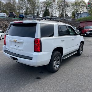 CHEVROLET TAHOE LS - 8