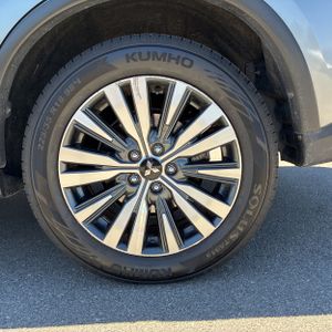 صورة مصغرة 18 لـ 2020 Mitsubishi OUTLANDER SEL