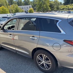 2019 Infiniti QX60 LUXE 照片 6