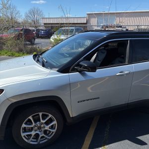 JEEP COMPASS LIMITED 4X4 - 2