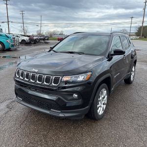 JEEP COMPASS LATITUDE LUX - 1