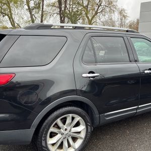 FORD EXPLORER LIMITED - 9