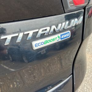 2017 FORD ESCAPE TITANIUM — миниатюра 23