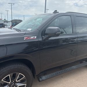 CHEVROLET TAHOE Z71 - 2