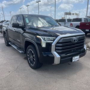 2023 Toyota TUNDRA LIMITED HV thumbnail 12