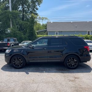 2018 FORD EXPLORER XLT 照片 3