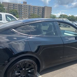 2021 Tesla MODEL Y LONG RANGE — фото 9