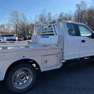 FORD F-550 CHASSIS XL - 9