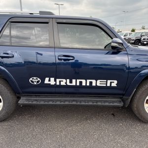 2020 Toyota 4RUNNER SR5 PREMIUM — миниатюра 11