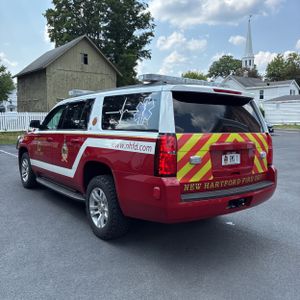 2016 Chevrolet SUBURBAN LS 照片 5