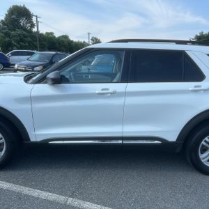 2024 FORD EXPLORER XLT 照片 4