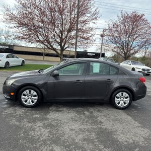 CHEVROLET CRUZE LS AUTO - 3