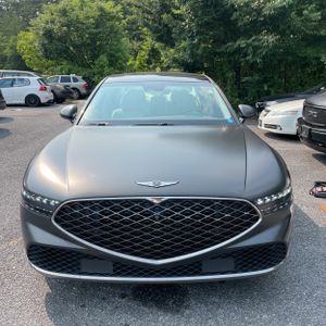 صورة 10 لـ 2023 Genesis G90 3.5T E-SUPERCHARGER