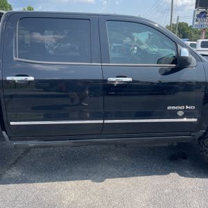 2015 Chevrolet SILVERADO 2500HD LTZ 缩略图 11