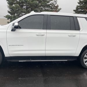 CHEVROLET SUBURBAN PREMIER - 4