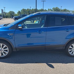 2017 FORD ESCAPE TITANIUM — фото 4