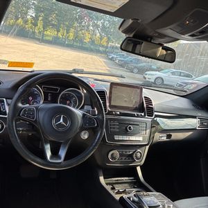 2017 Mercedes-BENZ GLS 照片 37