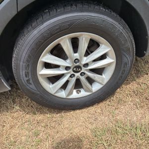 صورة مصغرة 18 لـ 2019 KIA SORENTO LX
