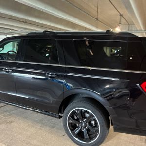 صورة 6 لـ 2023 FORD EXPEDITION MAX LIMITED