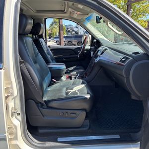صورة مصغرة 32 لـ 2007 Cadillac ESCALADE BASE