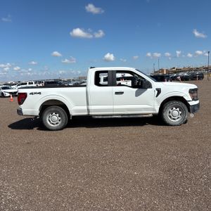 صورة 10 لـ 2024 FORD F-150 XL