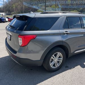 FORD EXPLORER XLT - 9