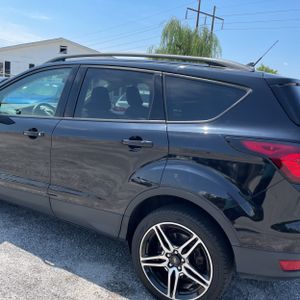 صورة 6 لـ 2019 FORD ESCAPE SEL