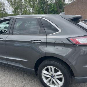 FORD EDGE SEL - 6