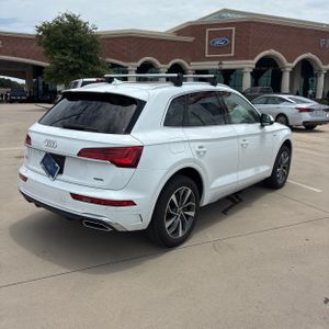 صورة 8 لـ 2024 AUDI Q5 QUATTRO S LINE PREM PLUS 45 TFSI