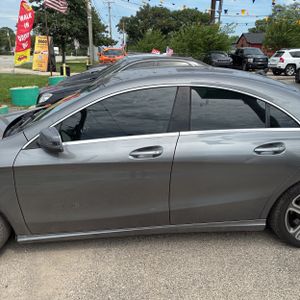 صورة 4 لـ 2014 Mercedes-BENZ CLA