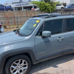 صورة 2 لـ 2017 JEEP RENEGADE LATITUDE