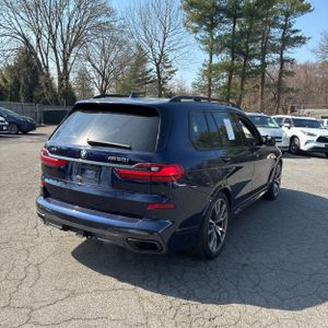 BMW X7 M50I - 8