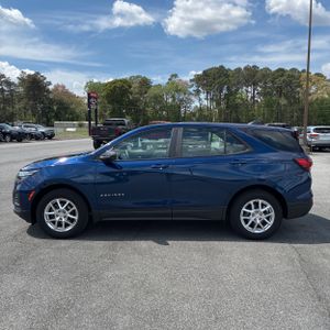 CHEVROLET EQUINOX LS - 3