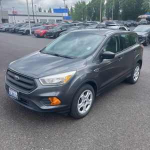 FORD ESCAPE S - 1