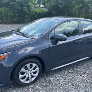 2024 Toyota COROLLA LE 照片 2