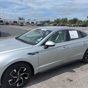 HYUNDAI SONATA SEL - 2