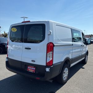 FORD TRANSIT 250 - 8