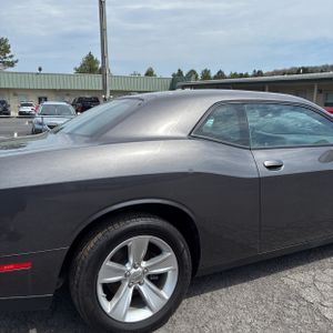 DODGE CHALLENGER SXT - 9