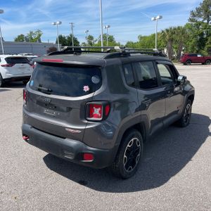 JEEP RENEGADE TRAILHAWK - 8